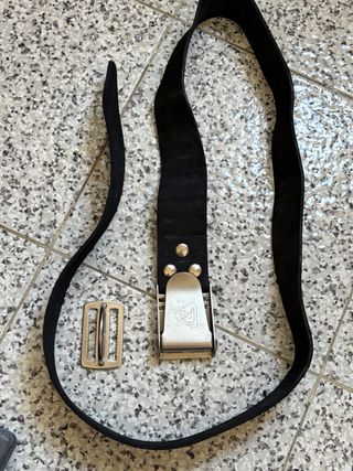 Equipamiento pesca submarina SUBEA