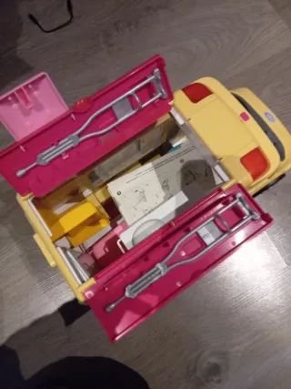 Ambulanza Barbie