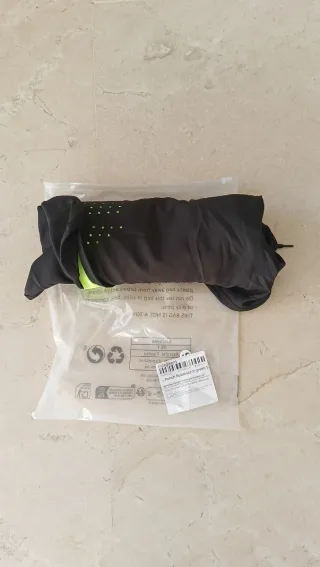 Calzonas running negras con malla interior