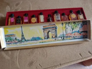 Caja mini perfumes Charrier France