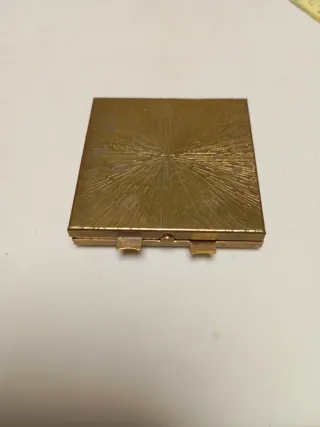 Marco 2 fotos de Guru Dorado