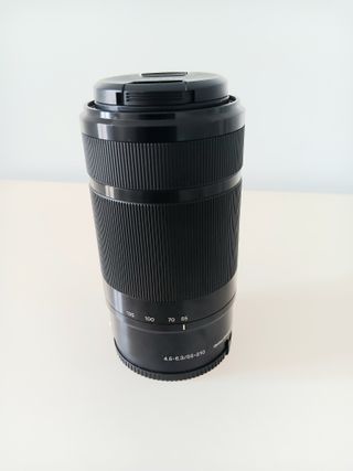 Objetivo Sony 55-210mm f/4.5-6.3 OSS