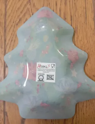 Piatto decorativo natalizio a forma di albero