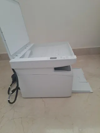 Impresora HP LaserJet M140w + cartucho de toner