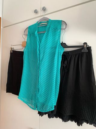 Conjunto blusa y dos faldas talla M