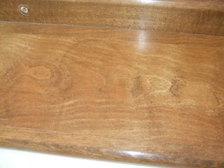 estantería de 1’42 metros de madera marrón