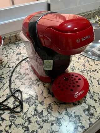 Cafetera Bosch Tassimo Roja