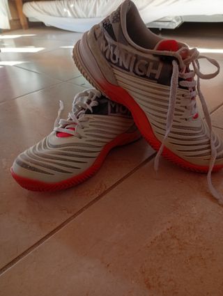 Zapatillas Munich Talla 39