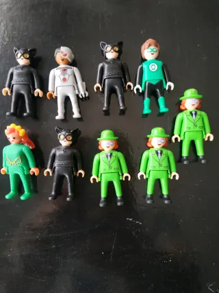 Playmobil DC Heroes Huevos Kinder