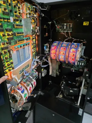 MAQUINA // CIRSA ATLANTIS 120 \\