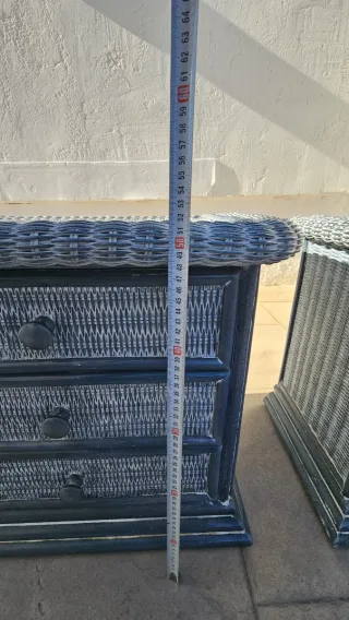 Tavolini in vimini e metallo