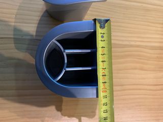 2 cubiletes portalápices metálicos