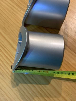 2 cubiletes portalápices metálicos