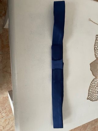 Vestido de fiesta azul y rosa empolvado