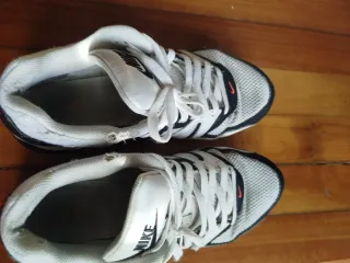 Nike Air Max Command Scarpe Sportive