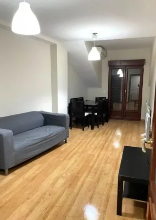 ALQUILO PISO EN YELES