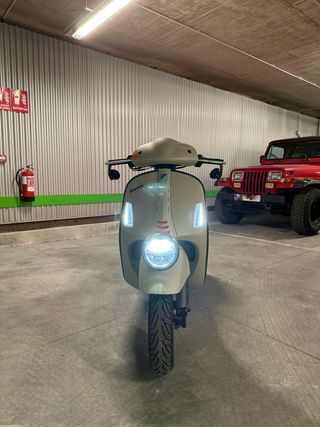 Vespa GTV 300 2024