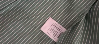 Camisa de rayas verde y blanca