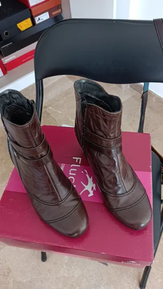 Botines Fluchos Piel Marrón Talla 37