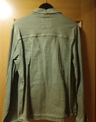 Cazadora vaquera Zara verde Talla L