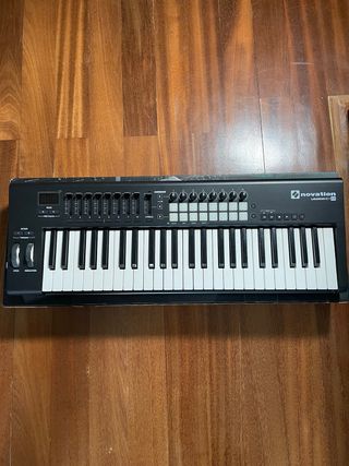 Novation LaunchKey 49 MK2