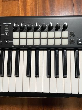 Novation LaunchKey 49 MK2