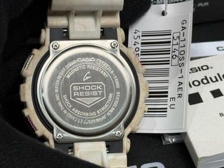 Casio G-Shock GA-110SS Beige/Rosa