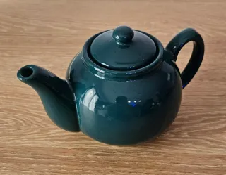 Set teiera + tazze con piattini