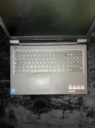 Portátil Lenovo Negro