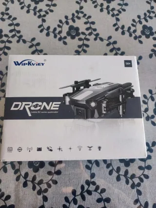 Dron WipKviey 14+ Negro y Blanco
