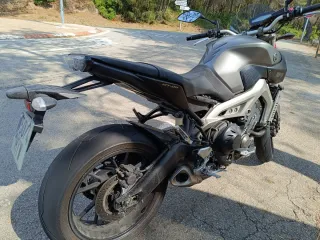 Yamaha MT-09 2014 12400 kms!!
