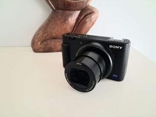 Cámara Sony ZV-1 negra