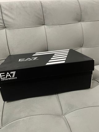 Caja Emporio Armani