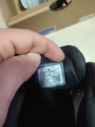 Nike Lunar Roam gris y blanco