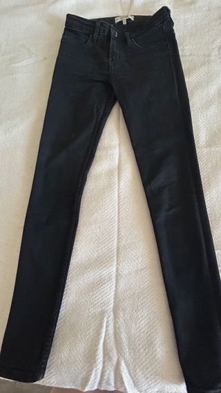 Jeans Mango negros tiro medio talla 34