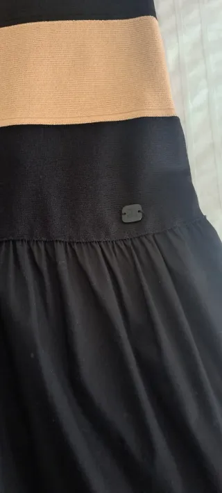 Vestido de rayas beige y negro Original.