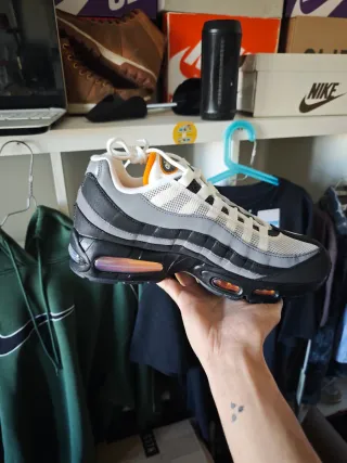 Nike Air Max 95 Bright Mandarin