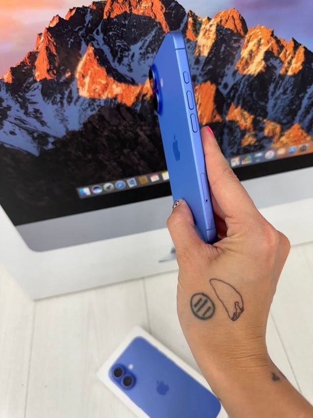 iPhone 16 Plus 128gb SEMI NUEVO