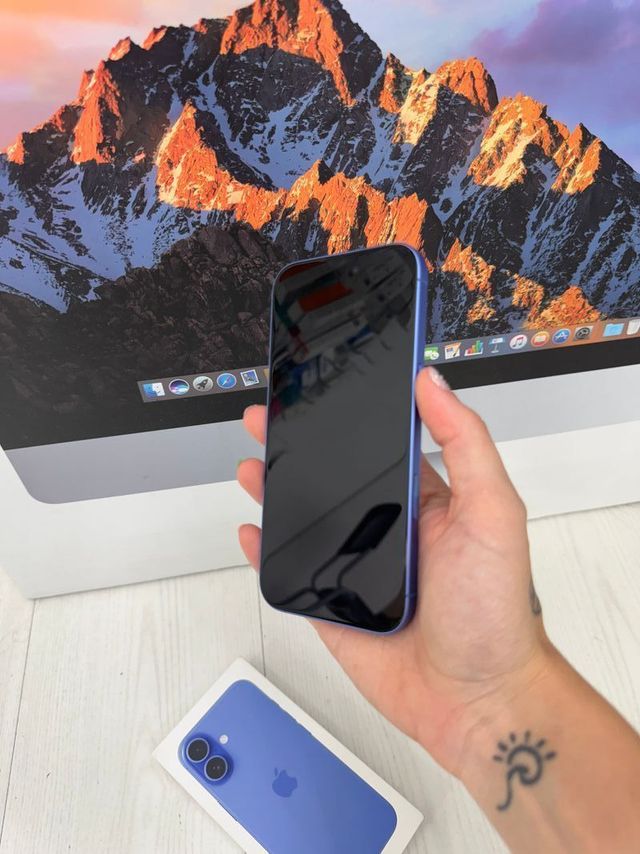 iPhone 16 Plus 128gb SEMI NUEVO