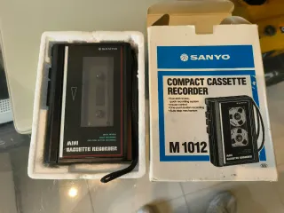 Walkman Sanyo Recorder M-1012 grabadora.