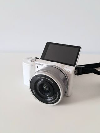 Cámara Sony A5100 Blanca