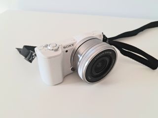 Cámara Sony A5100 Blanca