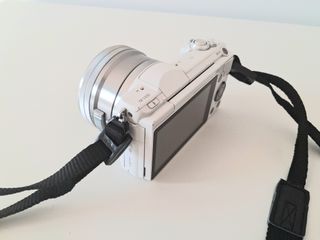 Cámara Sony A5100 Blanca