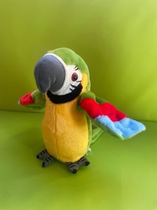 Peluche Loro Canta, Baila y Graba