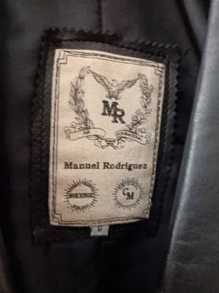 Chaqueta de 100% pura piel negra para mujer