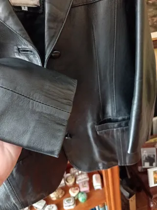 Chaqueta de 100% pura piel negra para mujer