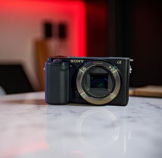 Sony ZV-E10 (Solo Cuerpo)