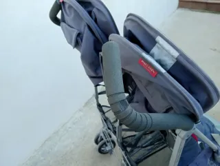 Carrito de bebé doble Maclaren