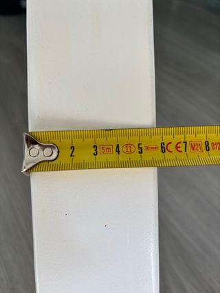 Mesa de comedor redonda (madera blanca)