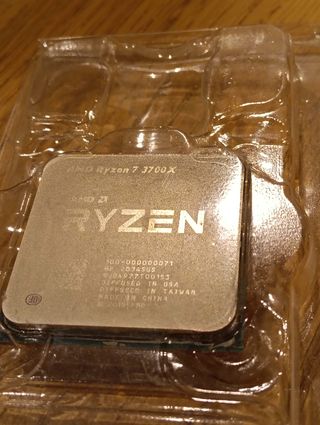 Procesador AMD Ryzen 7 3700X